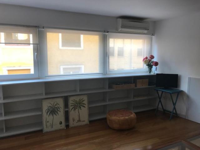 Impresionante Apartamento En Malasana Madrid Extérieur photo